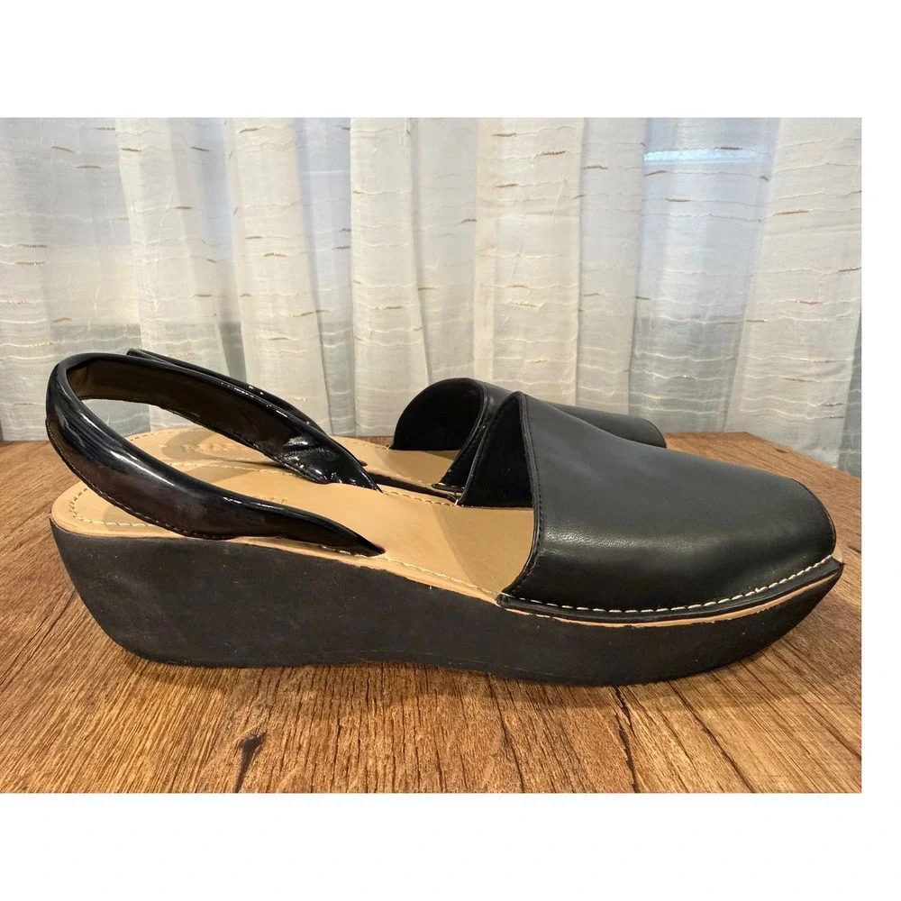 Reaction Kenneth Cole Fine Glass Black Faux Leather Slingback Platform Sandals 7